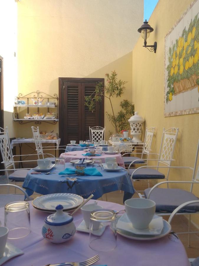 Affittacamere A Tre Minuti In Spiaggia Il Veliero San Vito Lo Capo Exterior foto